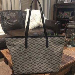 Authentic Michael Kors Handbag
